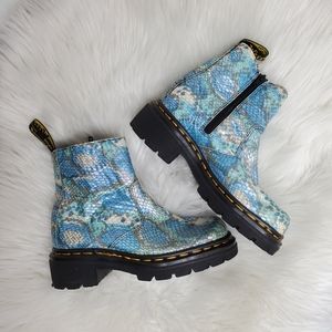 Dr. Martens | Poshmark